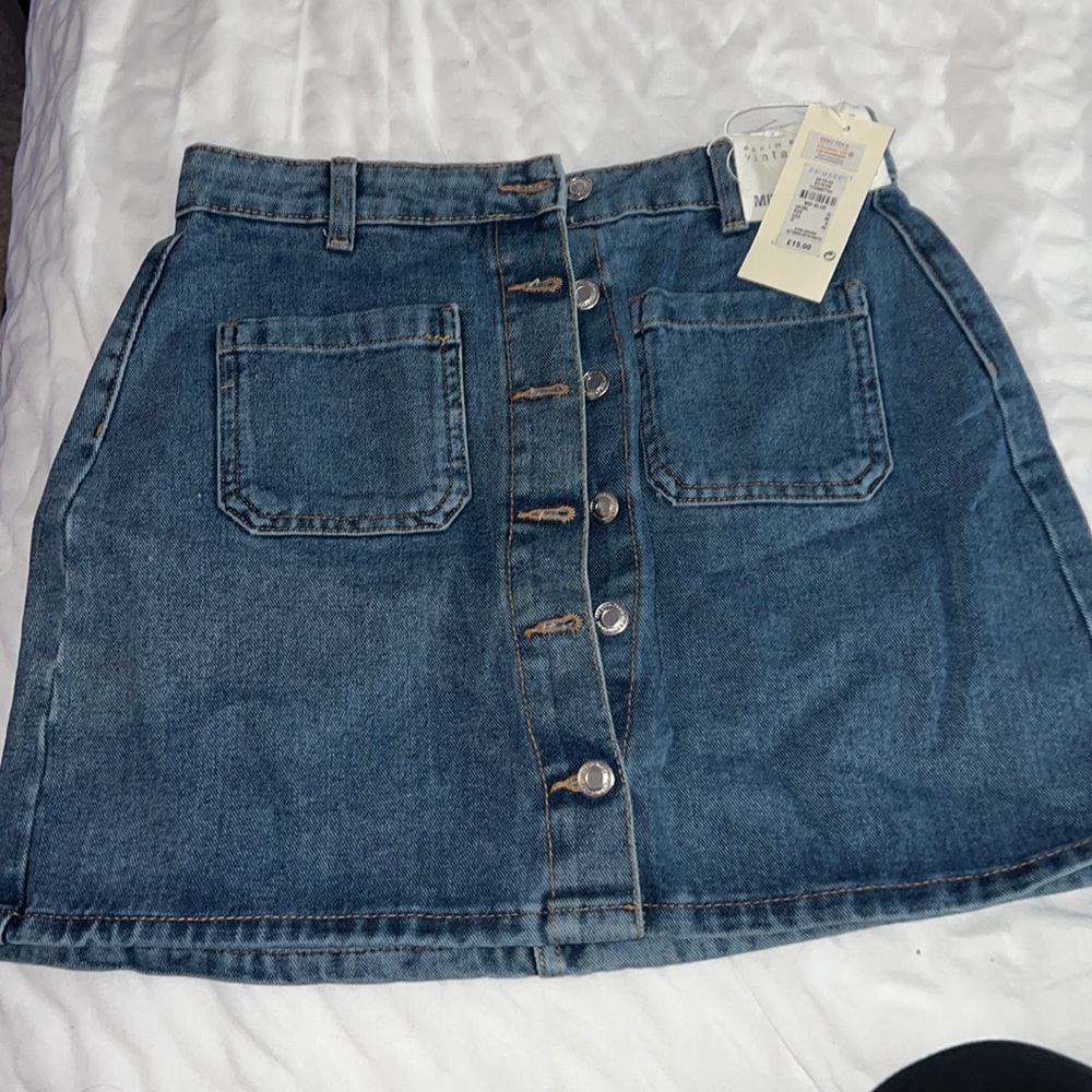 Denim skirt